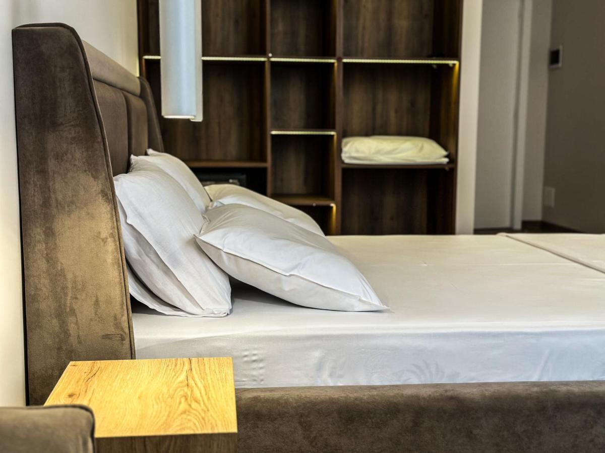 Alexander Rooms Durrës Eksteriør billede